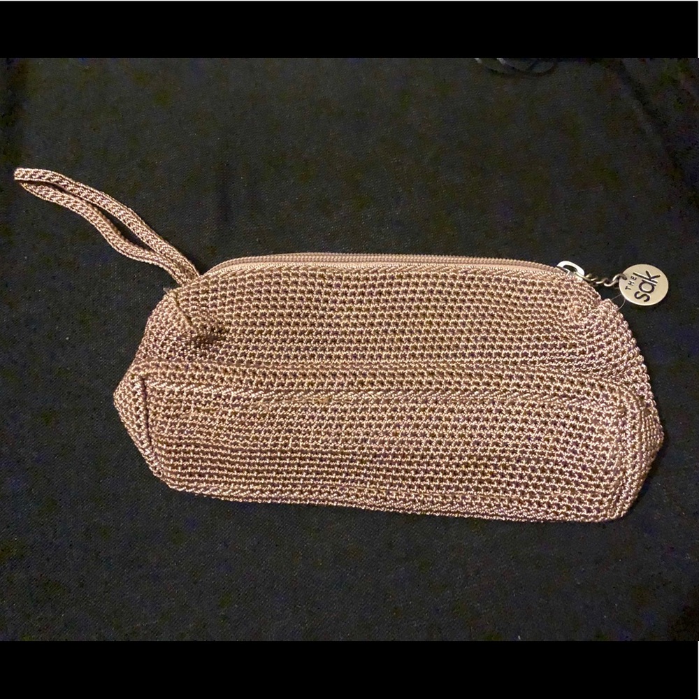 Genuine Sak Clutch